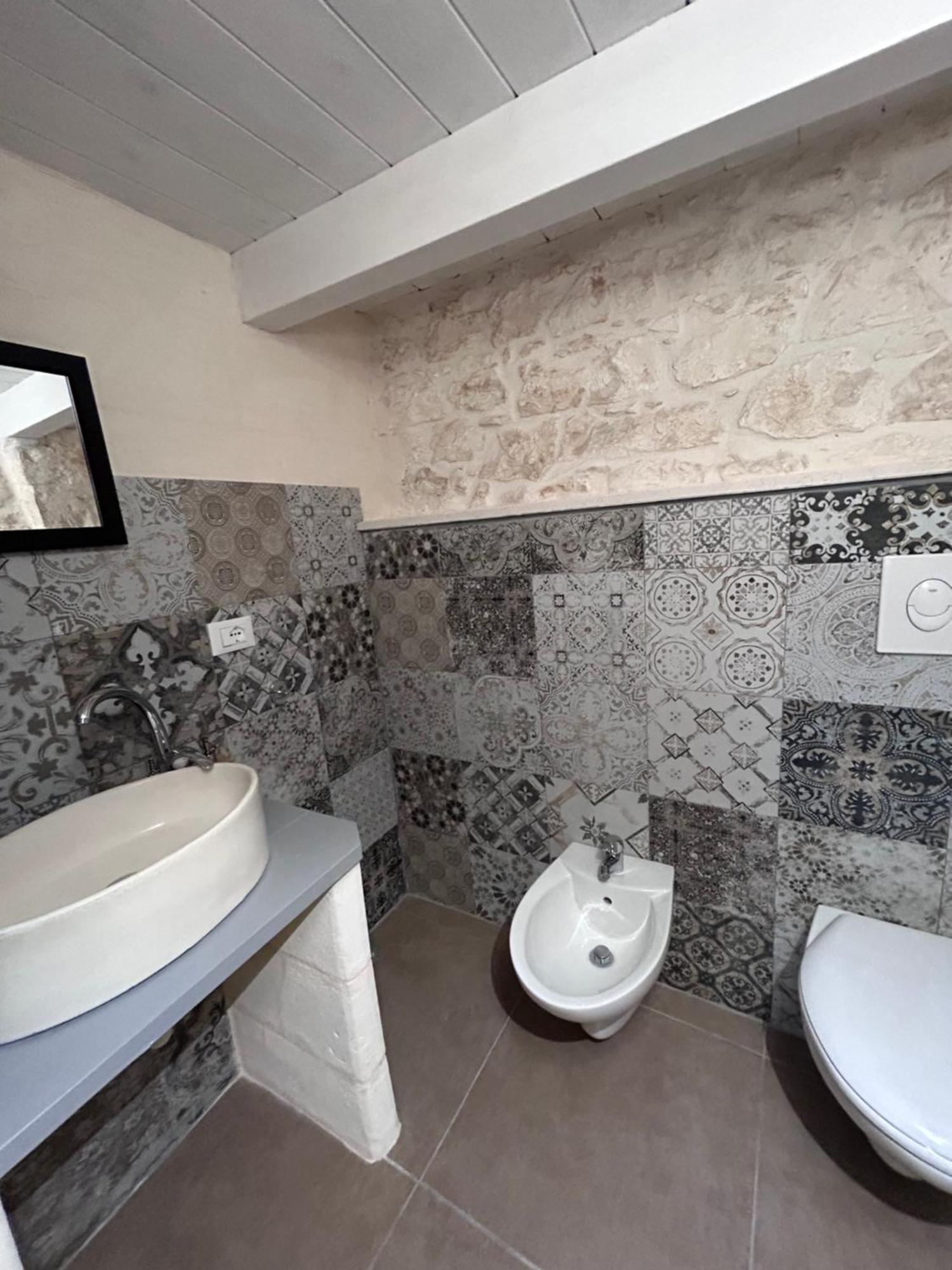 La 13 Guest House Остуни Екстериор снимка