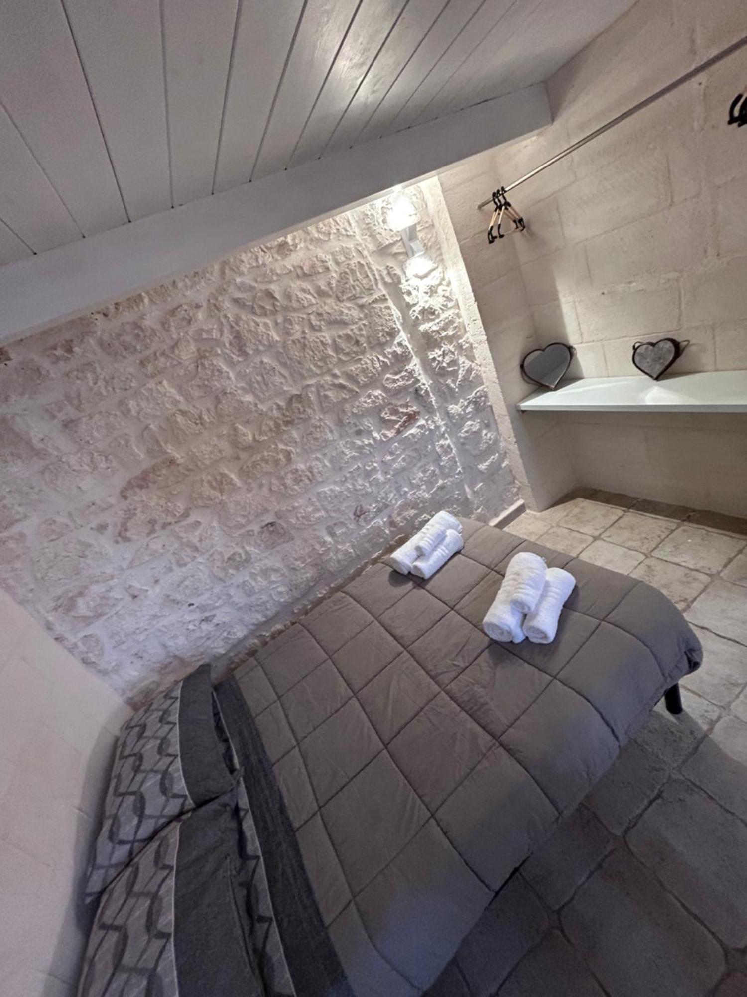 La 13 Guest House Остуни Екстериор снимка